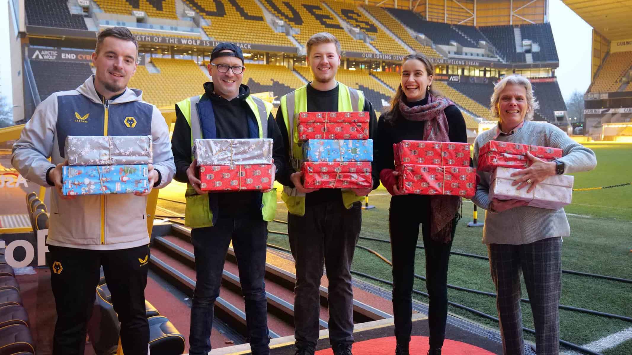Shoebox Appeal helping out the community Image