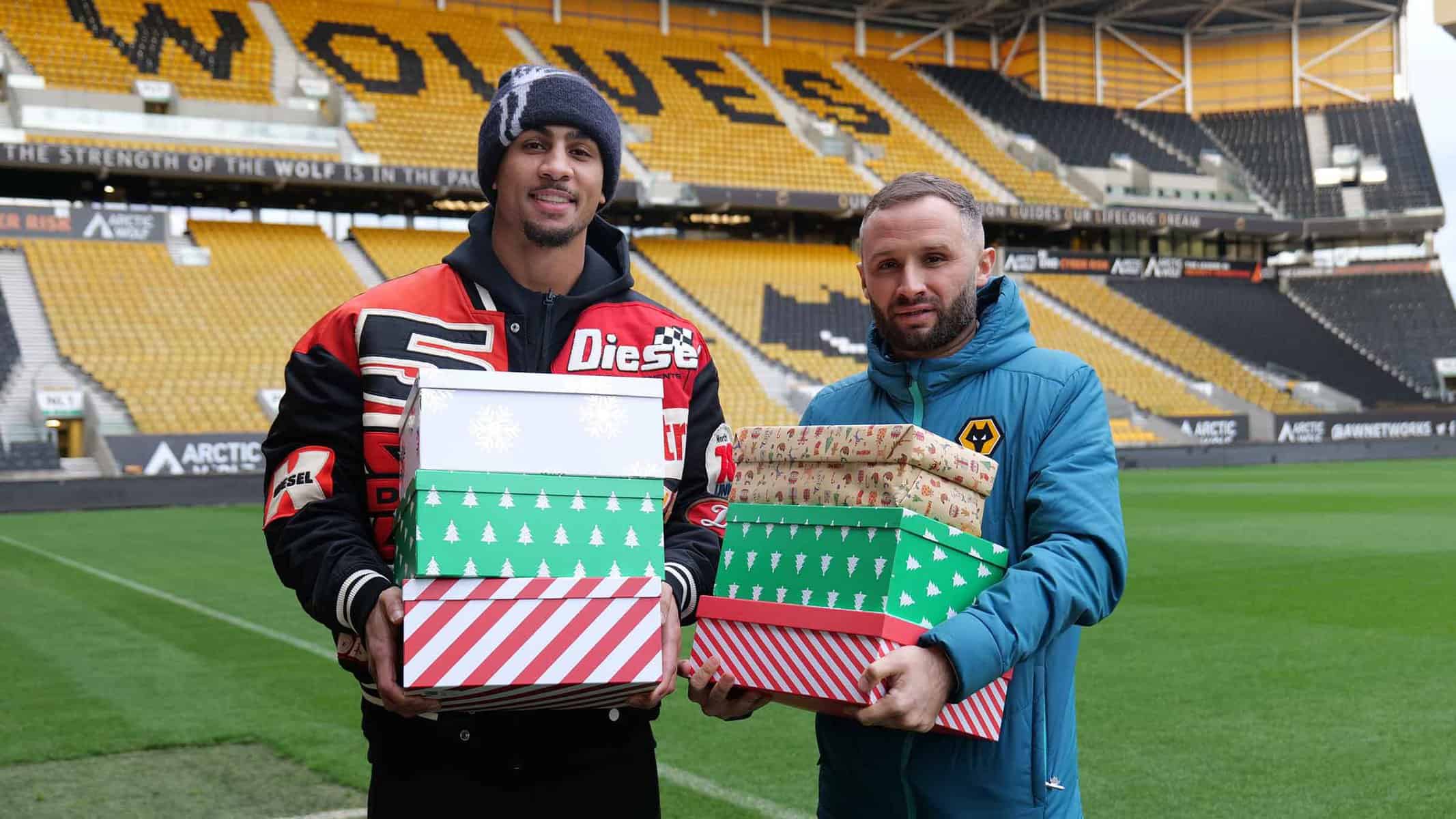 Ben Whittaker supports Wolves Shoebox Appeal Image