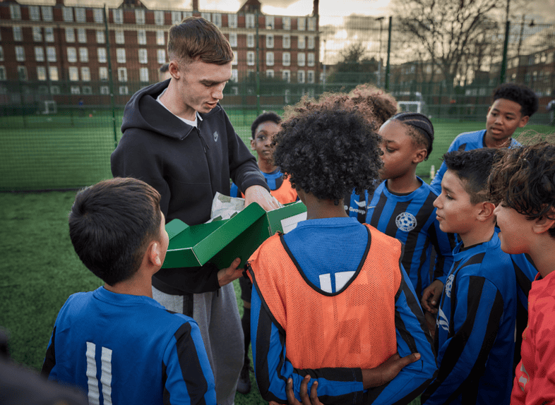 Foundation team up with Cif to donate football boots with ReKicks