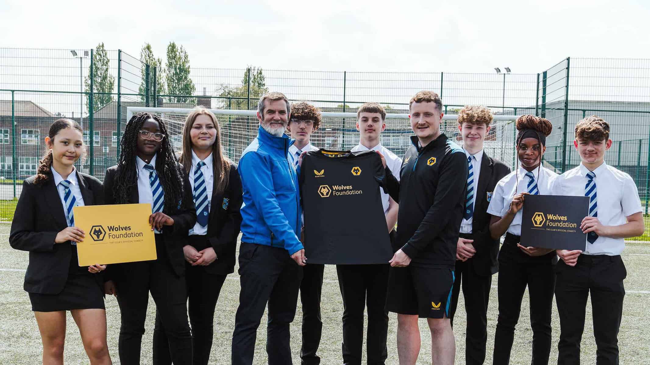 Exciting partnership launched with local academy Image
